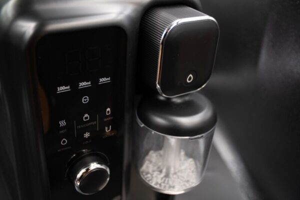 【超迷你】NEX i8 免安裝冷熱泡茶水機 - Image 2